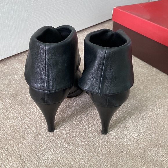 Arturo Chiang Tamara booties size 6.5 - Picture 3 of 5